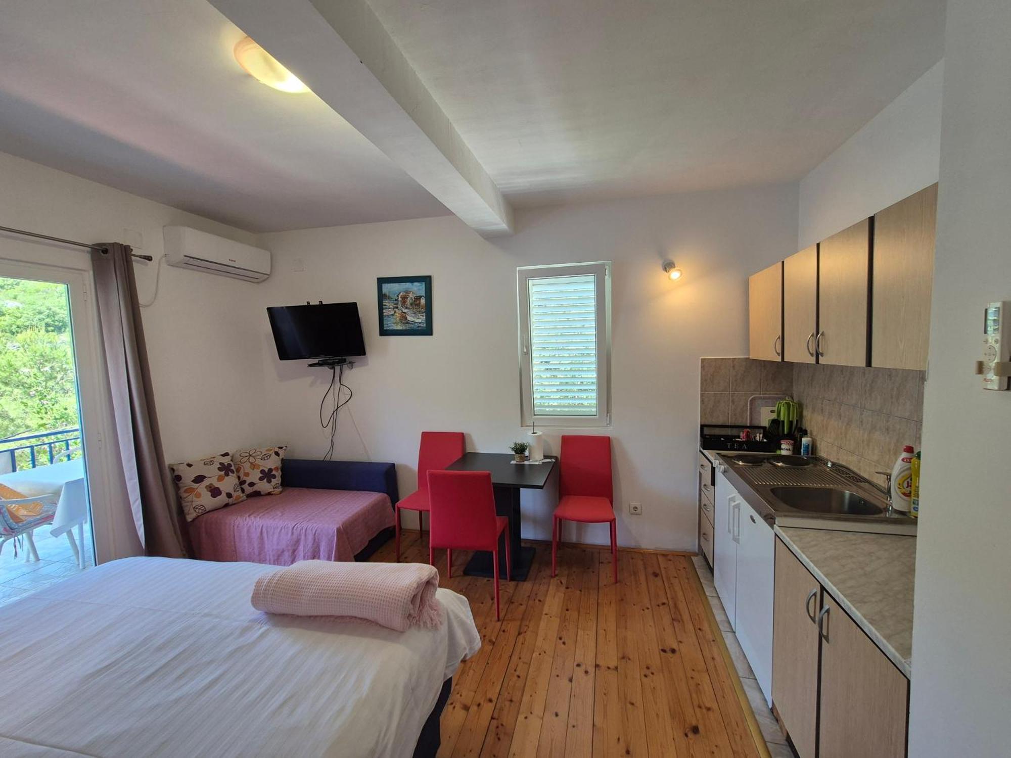 Apartments Lampalo Okuklje ภายนอก รูปภาพ